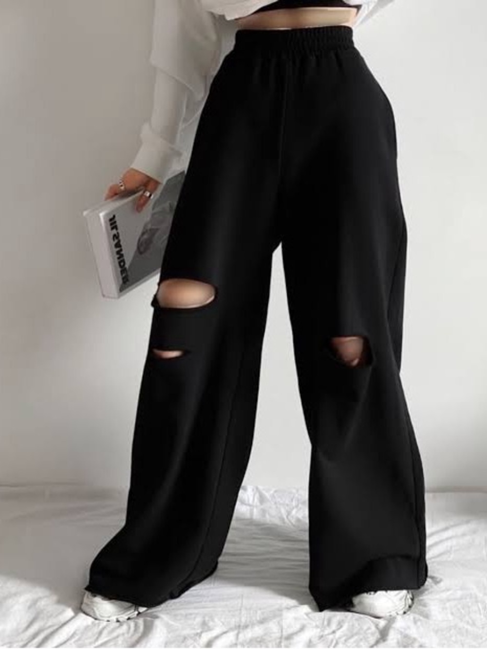Zara Black Wide-Leg Ripped Lounge Pants